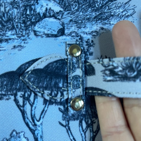 DIOR Beauty Vanity Case With Mirror Around The World Motif 2024 Loyalty … - Picture 9 of 15